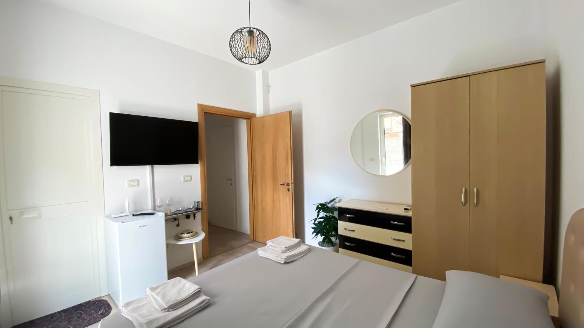 Northgate Apart-Villa Shkoder Ngoại thất bức ảnh